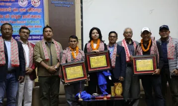 पारा तेक्वान्दो टोली सम्मानित