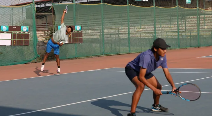 आशिष र आयुशमानको जोडी विजयी