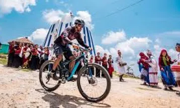 अन्तर्राष्ट्रिय माउन्टेन बाइक रेस सुरु