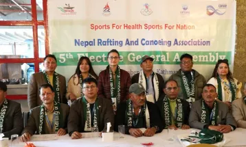 ¥याफ्टिङ एन्ड क्यानोइङमा श्रेष्ठ निर्विरोध