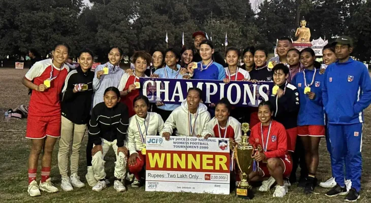 राष्ट्रिय महिला फुटबलको उपाधि धनगढीलाई