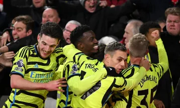 आर्सनल ईङलिश प्रिमियर लिगको शिर्ष स्थानमा उक्लियो