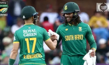 दोस्रो एकदिवसीयमा दक्षिण अफ्रीकाले भारतलाई ८ विकेटले हरायो