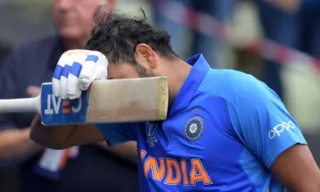 विश्वकपका हिरो टि-२० भए जिरो, दुई खेलमा एक रन पनि बनाउन सकेनन्