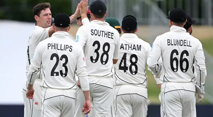 दक्षिण अफ्रिकाविरुद्ध न्यूजिल्याण्ड २८१ रनले विजयी