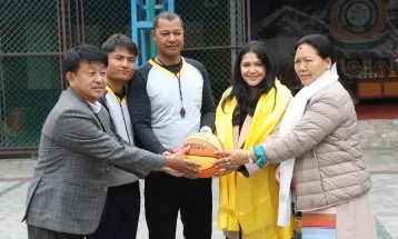 किङडम र ग्रिनल्यान्डको विजयी सुरुआत