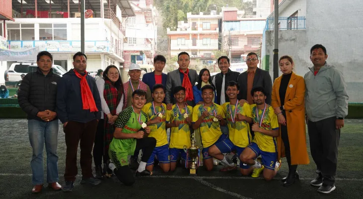 ‘दोस्रो रामेछाप कप फुटसल’को उपाधि एलबीआरवाईसीलाई