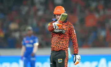 हैदराबाद स्टेडियममा सनराइजर्सको किर्तिमानी ब्याटिंग १० तस्वीरमा