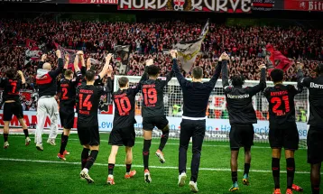 बुण्डेसलिगामा लिभरकुसेन अपराजित, डोर्टमण्डसँग हार्यो बायर्न म्युनिख