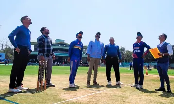 गुजरातले नेपाललाई दियो ९९ रनको लक्ष्य