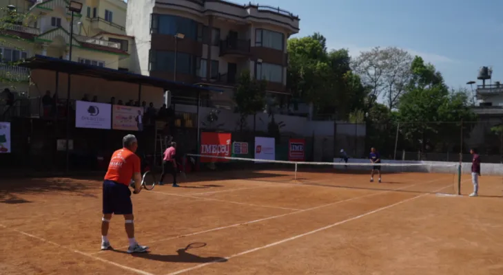 मण्डिखाटार फस्ट एमेच्योर टेनिस सुरु