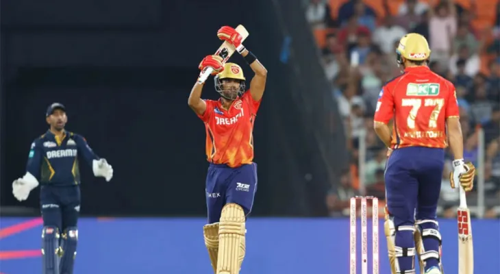 आइपिएल: गुजरातमाथि पञ्जाव किंग्स ३ विकेटले विजयी