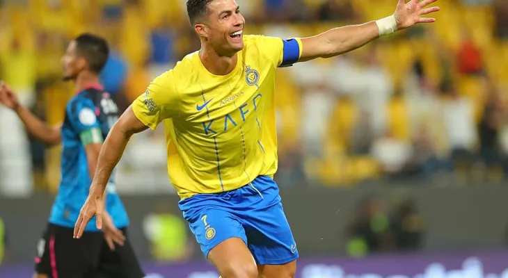 अल वेहडामाथि अल नासर ६-० ले विजयी, रोनाल्डोको ह्याट्रिक