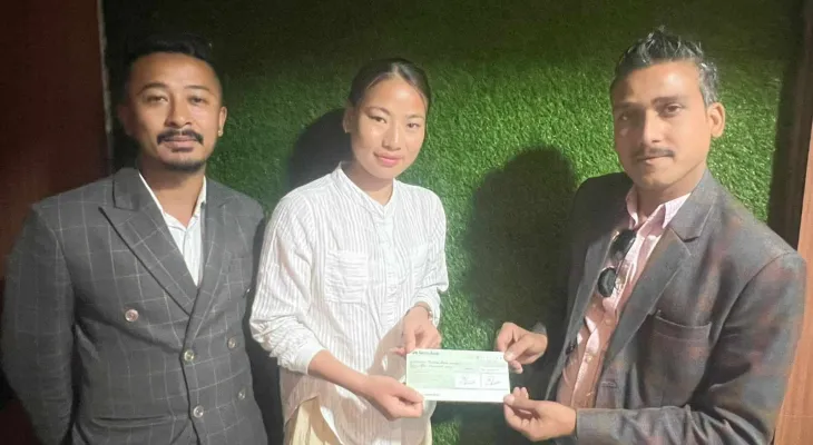 राष्ट्रिय फुटबल टोलीकी सदस्य सविता पुरस्कृत