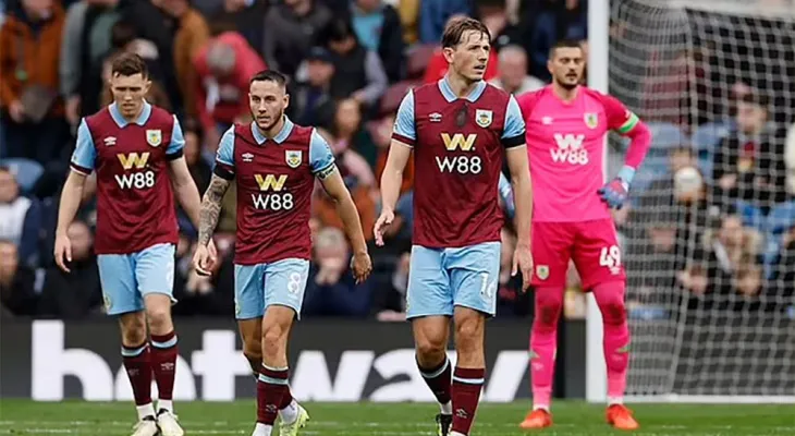 प्रिमियर लिगबाट रेलिगेसनमा परे यी तीन क्लब