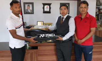 ओलम्पिक तयारीका लागि प्रिन्सलाई खेल सामाग्री