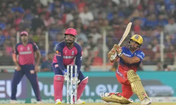 आइपीएल : आरसीबीले आरआरलाई दियो १७३ रनको लक्ष्य