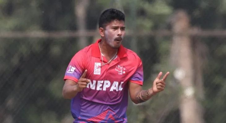 आइसिसी टी–२० विश्वकप : अविनाश बोहराले एडवर्ड्सलाई गरे बोल्ड