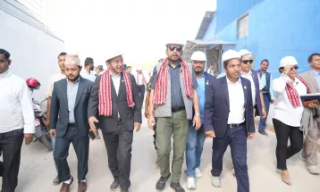 खेलकुदमन्त्री श्रेष्ठले गरे सुर्खेतमा निर्माणाधीन खेल पूर्वाधारको अवलोकन