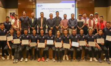 Football players finish their AFC C Diploma in Coaching