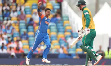 टी–२० विश्वकप फाइनल : क्लासन २७ बलमा ५२ रन बनाएर आउट