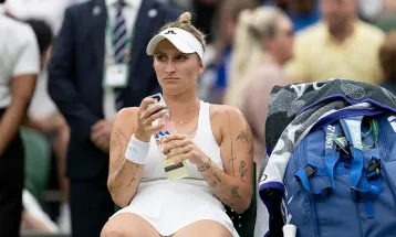 डिफेन्डिङ च्याम्पियन मार्केटा विम्बल्डनको पहिलो चरणमा पराजित