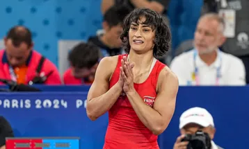 पेरिस ओलम्पिकमा फाइनल पुगेकी भारतीय पहलमान फोगट खेल्न अयोग्य