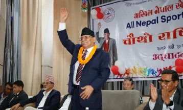 माओवादीको आक्रामक हस्तक्षेप बिना खेल क्षेत्रको बिकास सम्भव छैन: प्रचण्ड