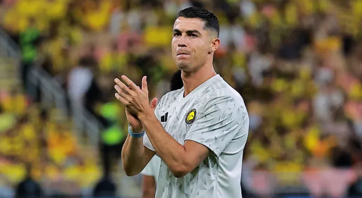 क्रिस्टियानो रोनाल्डो पहिलो अर्बपति फुटबलर, कुल सम्पत्ति $1.4 अर्ब