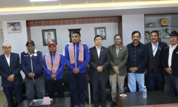 त्रिलोकीले एसियाली कुस्ती खेल्ने