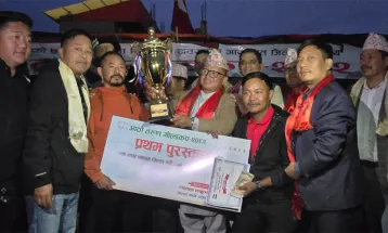 कुम्मायक गाउँपालिकालाई आठौँ तरुण गोल्डकपको उपाधि