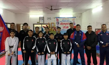 कराते टोली भारत प्रस्थान