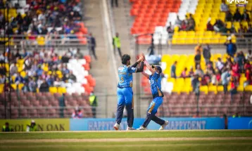 एनपीएल : कर्णालीलाई छैठो सफलता, कप्तान रोहित पौंडेल ४९ रनमा आउट