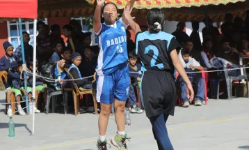 रेडियन्ट पब्लिक क्वाटरफाइनलमा