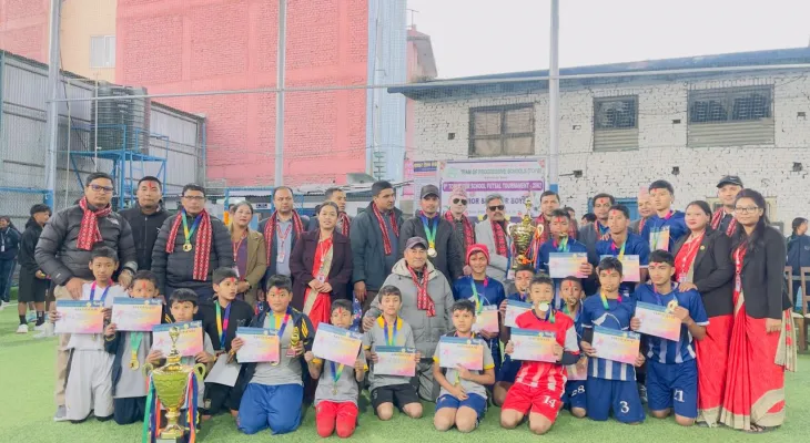 ह्वाइट हेभेन र वेदव्यासलाई उपाधि