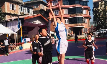 भ्याली पब्लिकको तीन टोली क्वाटरफाइनल