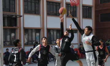 एक्सेल्सियर र स्वर्णिम सेमिफाइनलमा