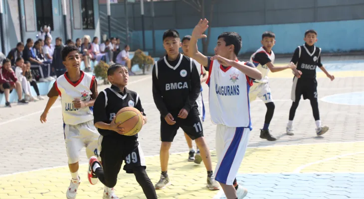 नेचर र पारामाउन्ट क्वाटरफाइनलमा