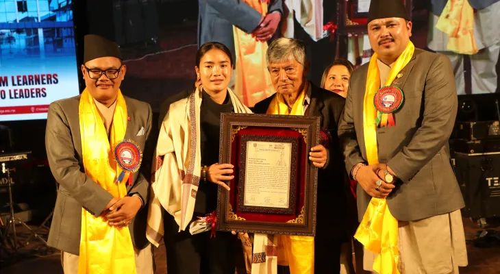 एन्जीलालाई मनास्लुको सम्मान