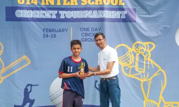 जेम्स र विश्वज्ञान सेमिफाइनलमा