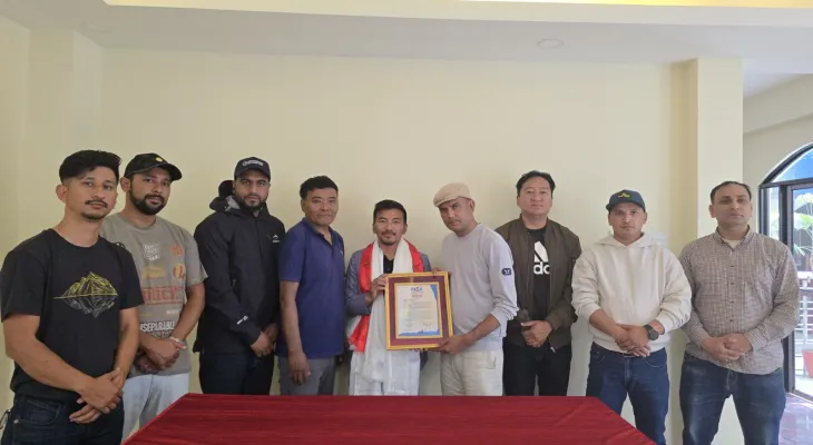 मिङ्मा शेर्पा सम्मानित